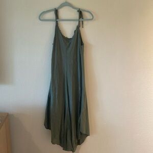 Green linen dress